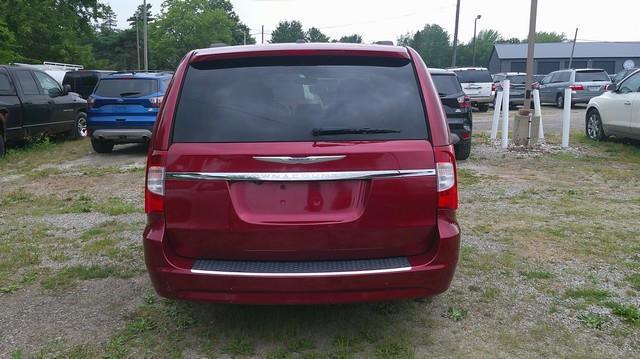 Chrysler Town & Country Touring 2014