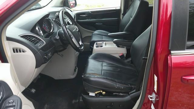 Chrysler Town & Country Touring 2014
