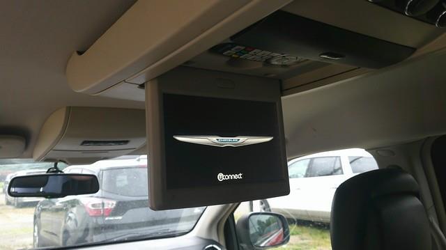 Chrysler Town & Country Touring 2014
