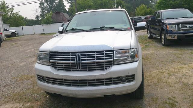 Lincoln Navigator 4WD 2012