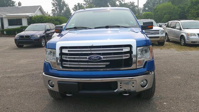 Ford F-150 XLT SuperCab 8-ft. Bed 4WD 2013