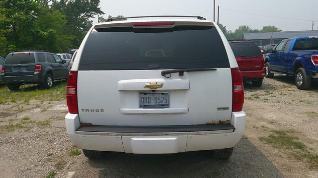 Chevrolet Tahoe LTZ 4WD 2011
