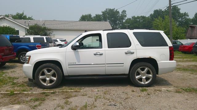 Chevrolet Tahoe LTZ 4WD 2011
