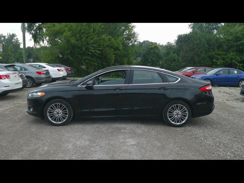 Ford Fusion SE 2015