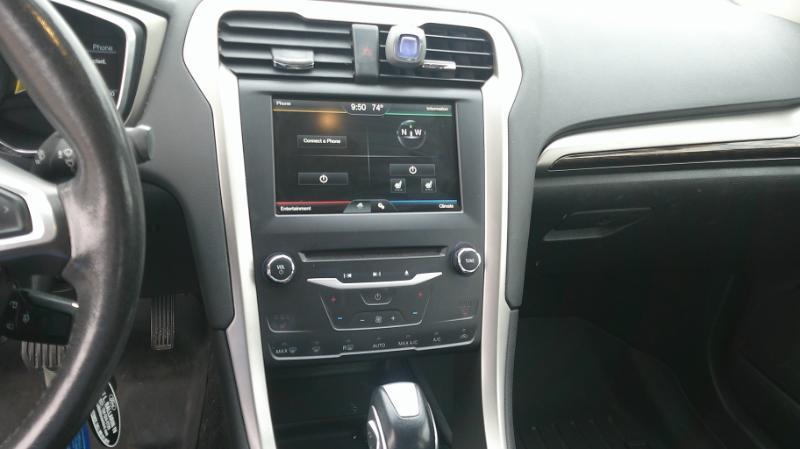 Ford Fusion SE 2015