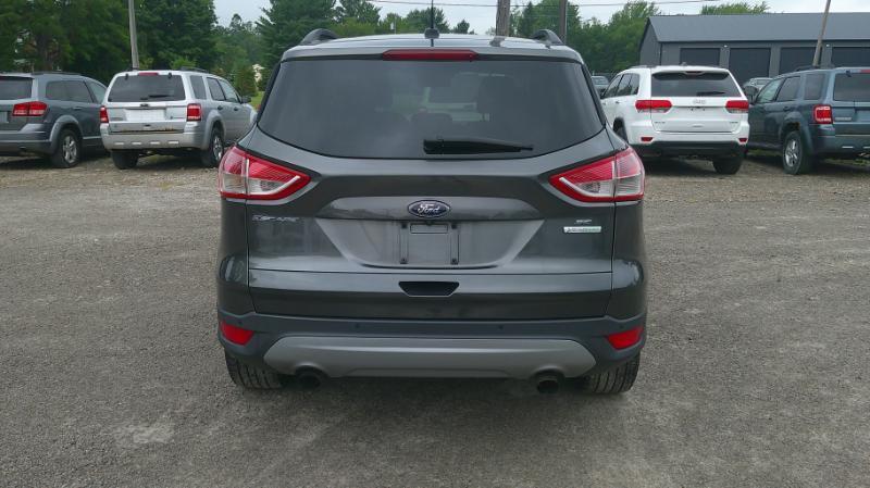 Ford Escape SE FWD 2016