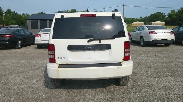 Jeep Liberty Sport 4WD 2009