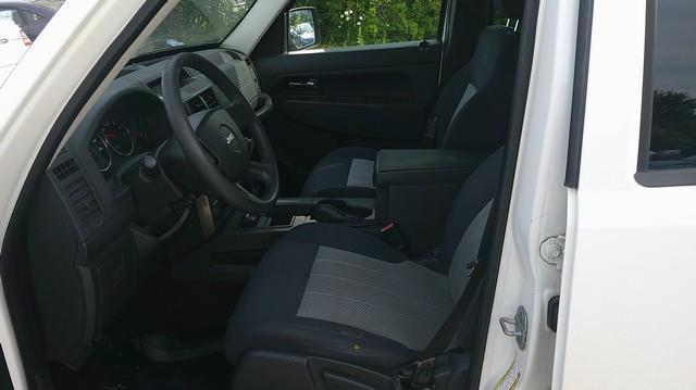 Jeep Liberty Sport 4WD 2009