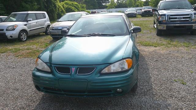 Pontiac Grand Am SE coupe 1999