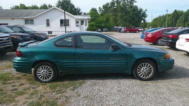 Pontiac Grand Am SE coupe 1999
