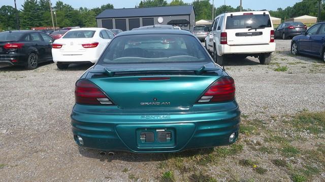 Pontiac Grand Am SE coupe 1999