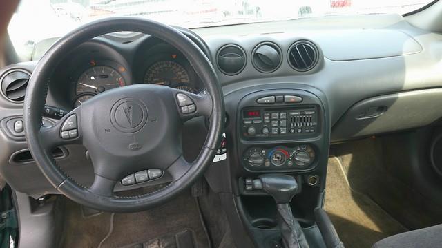 Pontiac Grand Am SE coupe 1999