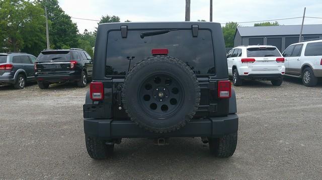 Jeep Wrangler Unlimited Sport 4WD 2013
