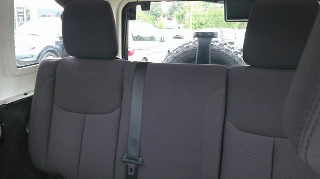 Jeep Wrangler Unlimited Sport 4WD 2013