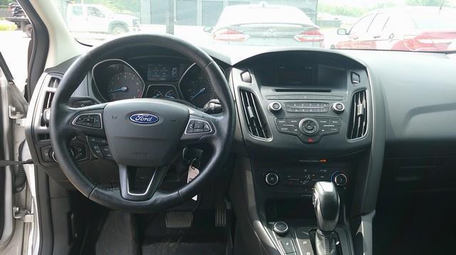 Ford Focus SE Sedan 2016