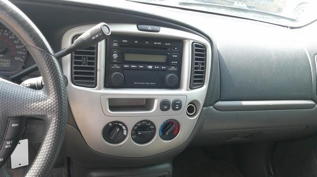 Mazda Tribute LX 4WD 2003