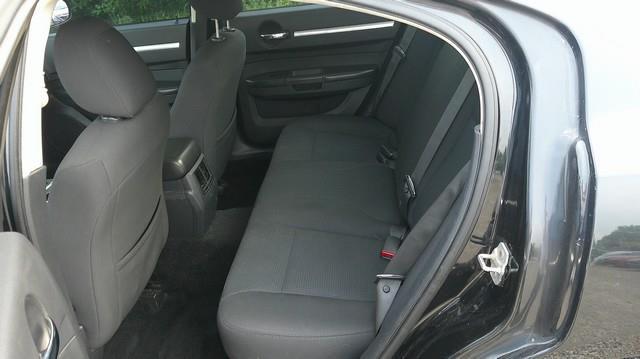 Dodge Charger SE 2009