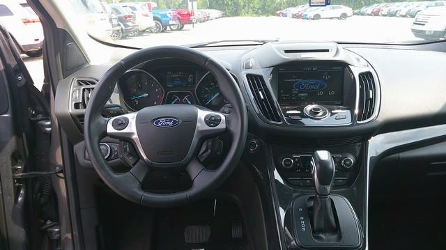 Ford Escape Titanium 4WD 2014