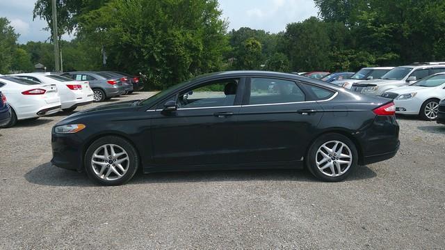 Ford Fusion SE 2013