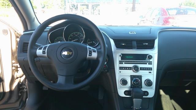 Chevrolet Malibu 1LT 2012