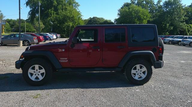 Jeep Wrangler Unlimited Sport 4WD 2012