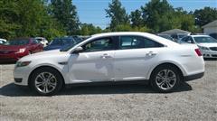 2016 Ford Taurus 