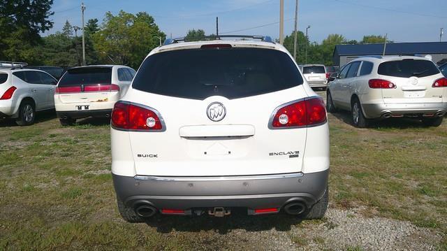 Buick Enclave CXL FWD 2010