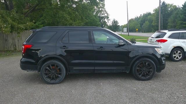 Ford Explorer XLT 4WD 2017