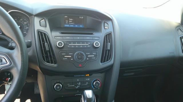 Ford Focus SE Sedan 2015