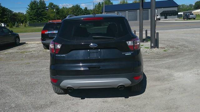 Ford Escape Titanium FWD 2017