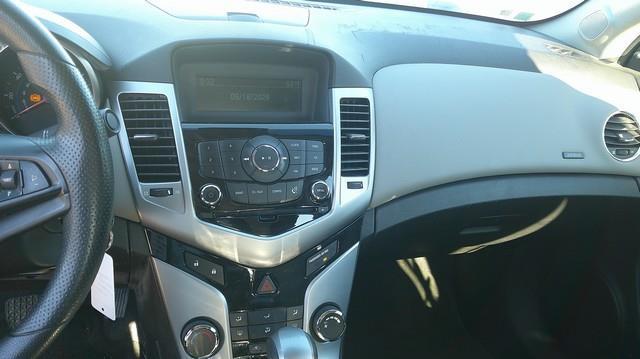 Chevrolet Cruze 2LS 2011