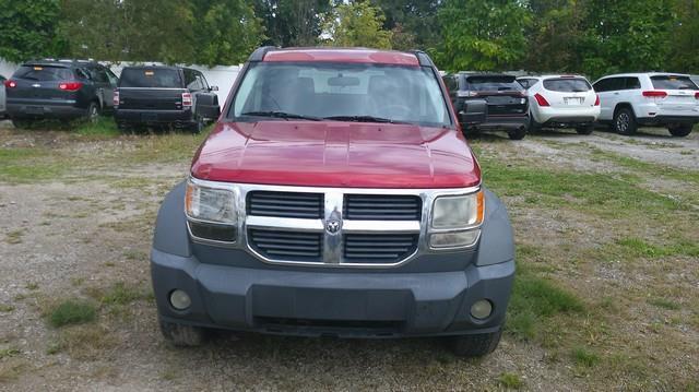 Dodge Nitro photo 2