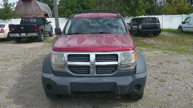 Dodge Nitro photo 2