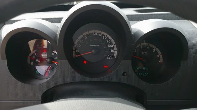 Dodge Nitro photo 6
