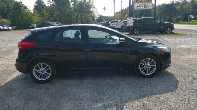Ford Focus photo 3