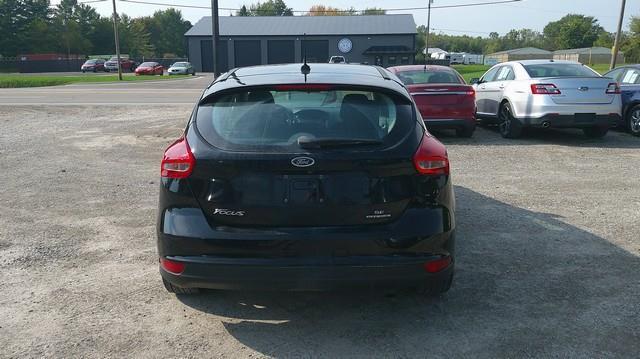 Ford Focus photo 4