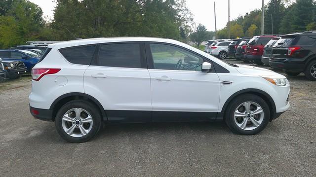 Ford Escape photo 3