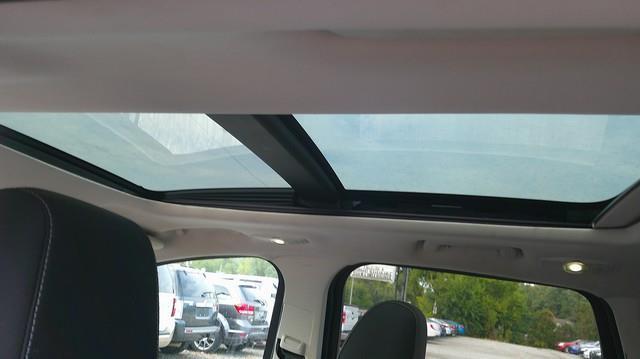 Ford Escape photo 11
