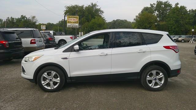Ford Escape photo 12