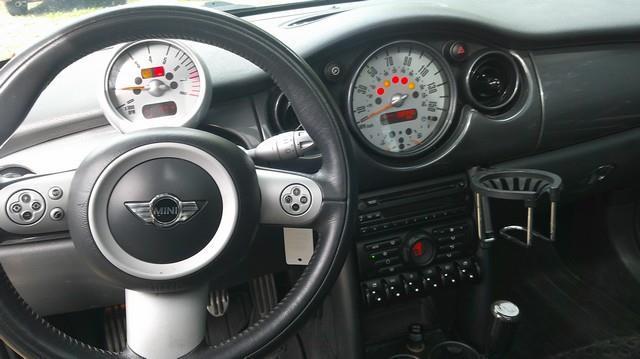Mini Cooper photo 10