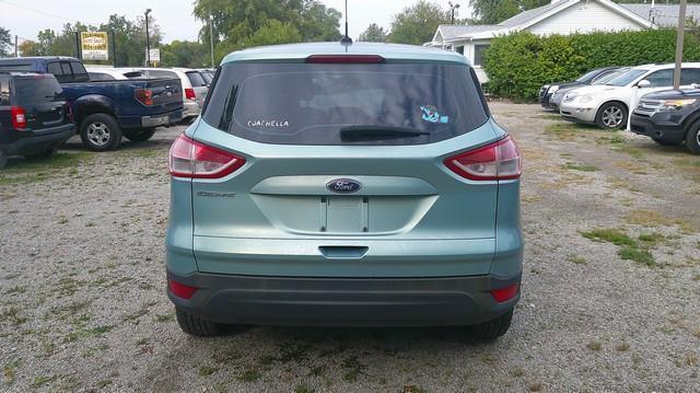 Ford Escape S FWD 2013