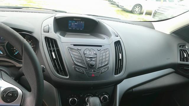 Ford Escape S FWD 2013