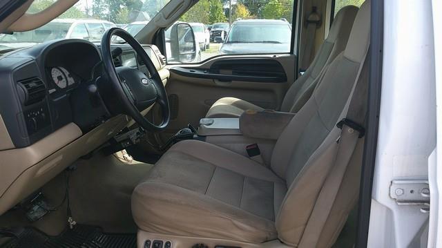Ford F-250 SD XLT Crew Cab Long Bed 2WD 2005