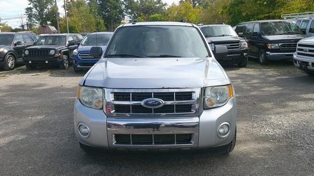 Ford Escape XLT 4WD 2011