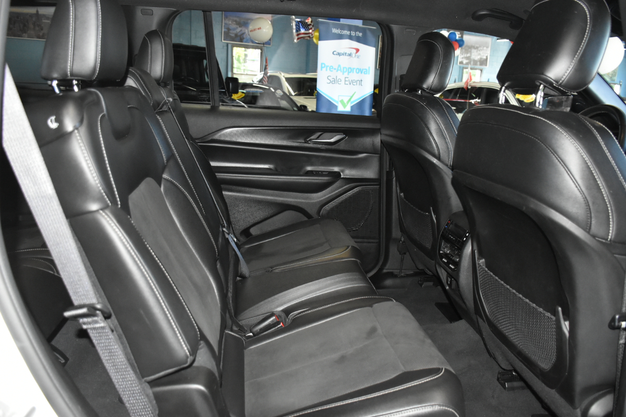 2024 Jeep Grand Cherokee Laredo photo 57