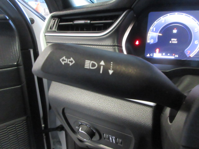 2024 Jeep Grand Cherokee Laredo photo 19