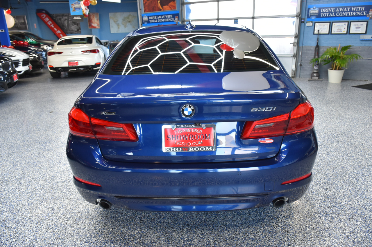 BMW 5-Series 530i xDrive 2019