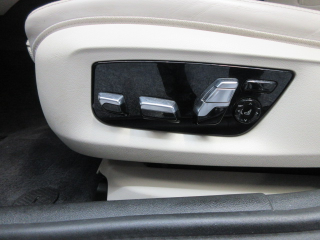 BMW 5-Series 530i xDrive 2019