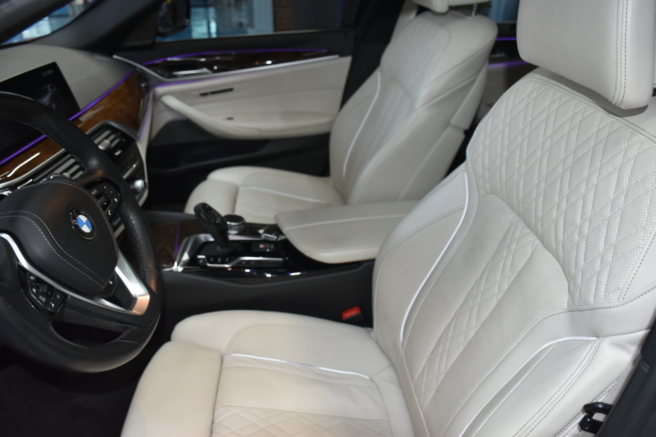 BMW 5-Series 530i xDrive 2019