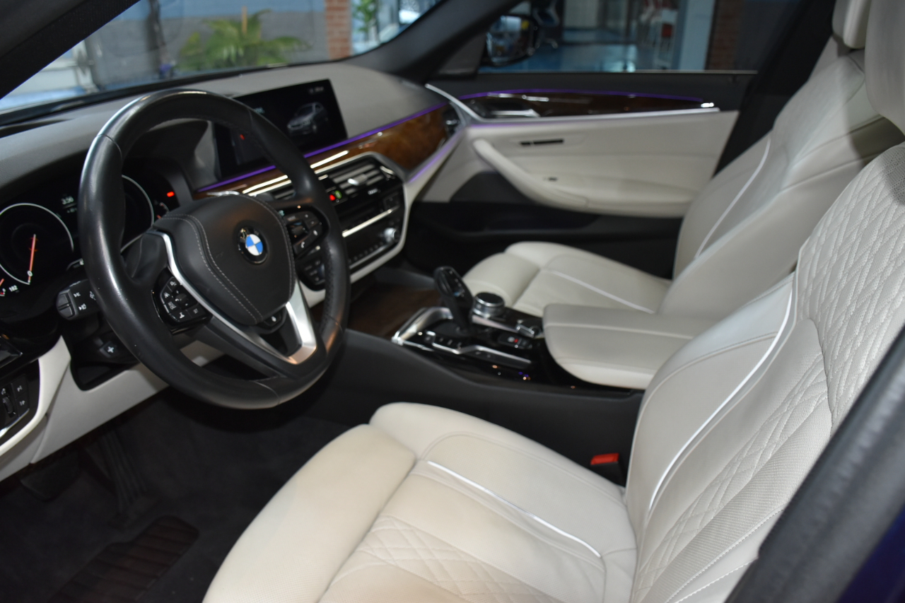 BMW 5-Series 530i xDrive 2019